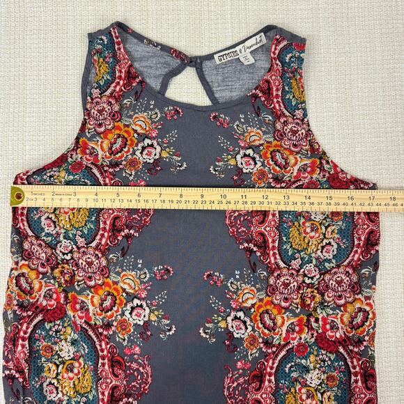 Gypsies & Moondust Blouse Tank Top Size M Gray Floral Print Sleeveless‎ Women's - Picture 4 of 5